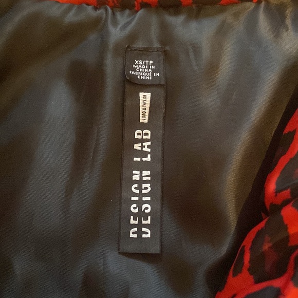 Design Lab cropped red leopard print coat - size XS - Picture 3 of 7